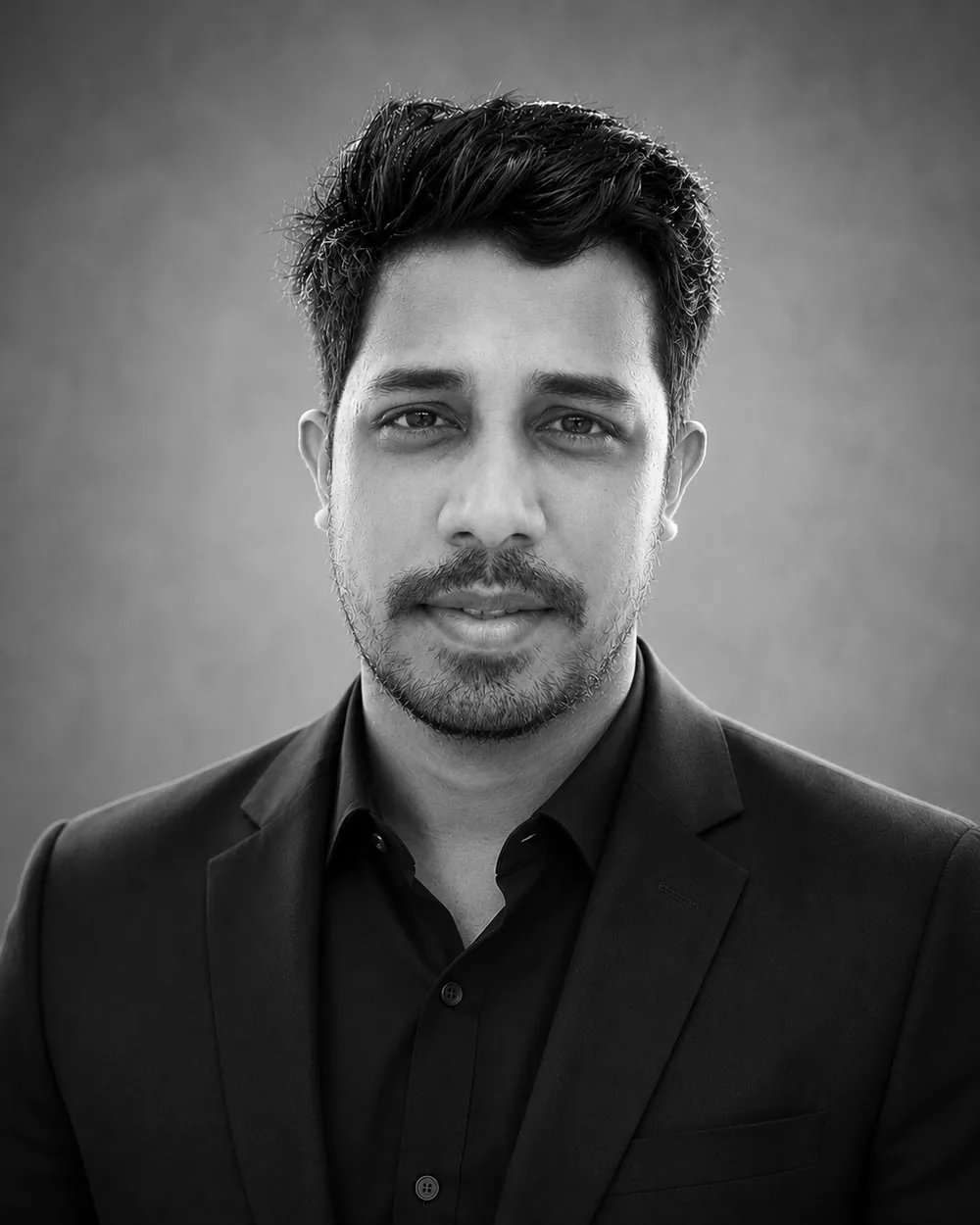 Vasudev Kale, founder of Vitrivis.